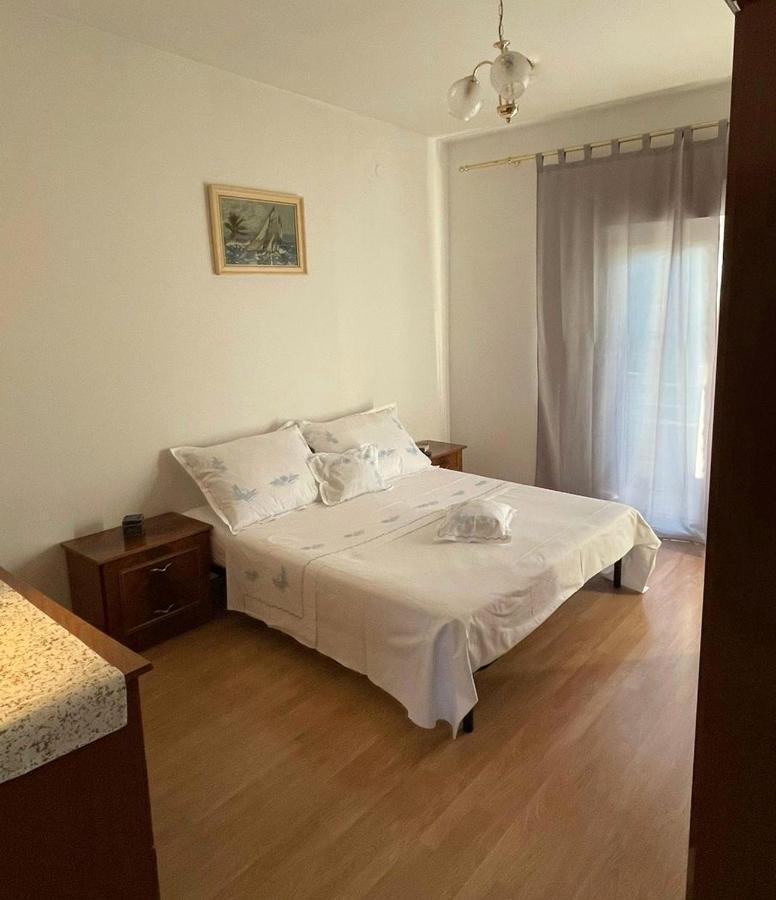 Sun Side Apartment Kastela Exterior photo